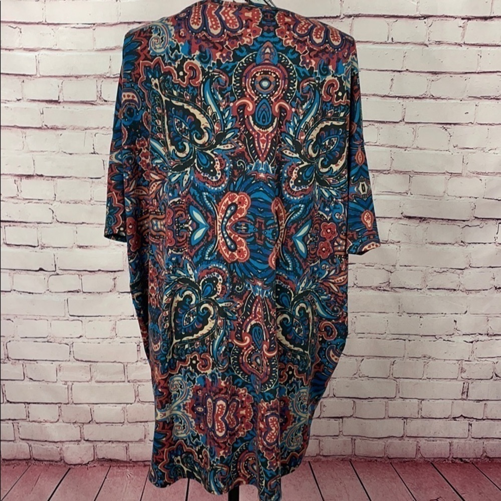 LuLaRoe Top Size Large - Picture 4 of 6